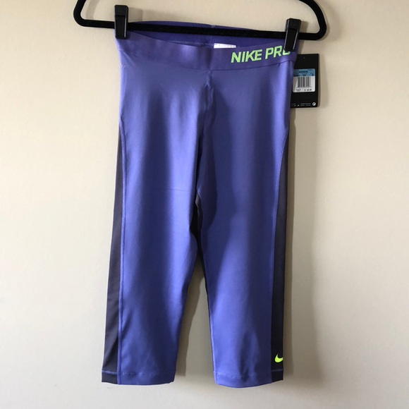 Purple Nike Pro legging NWT